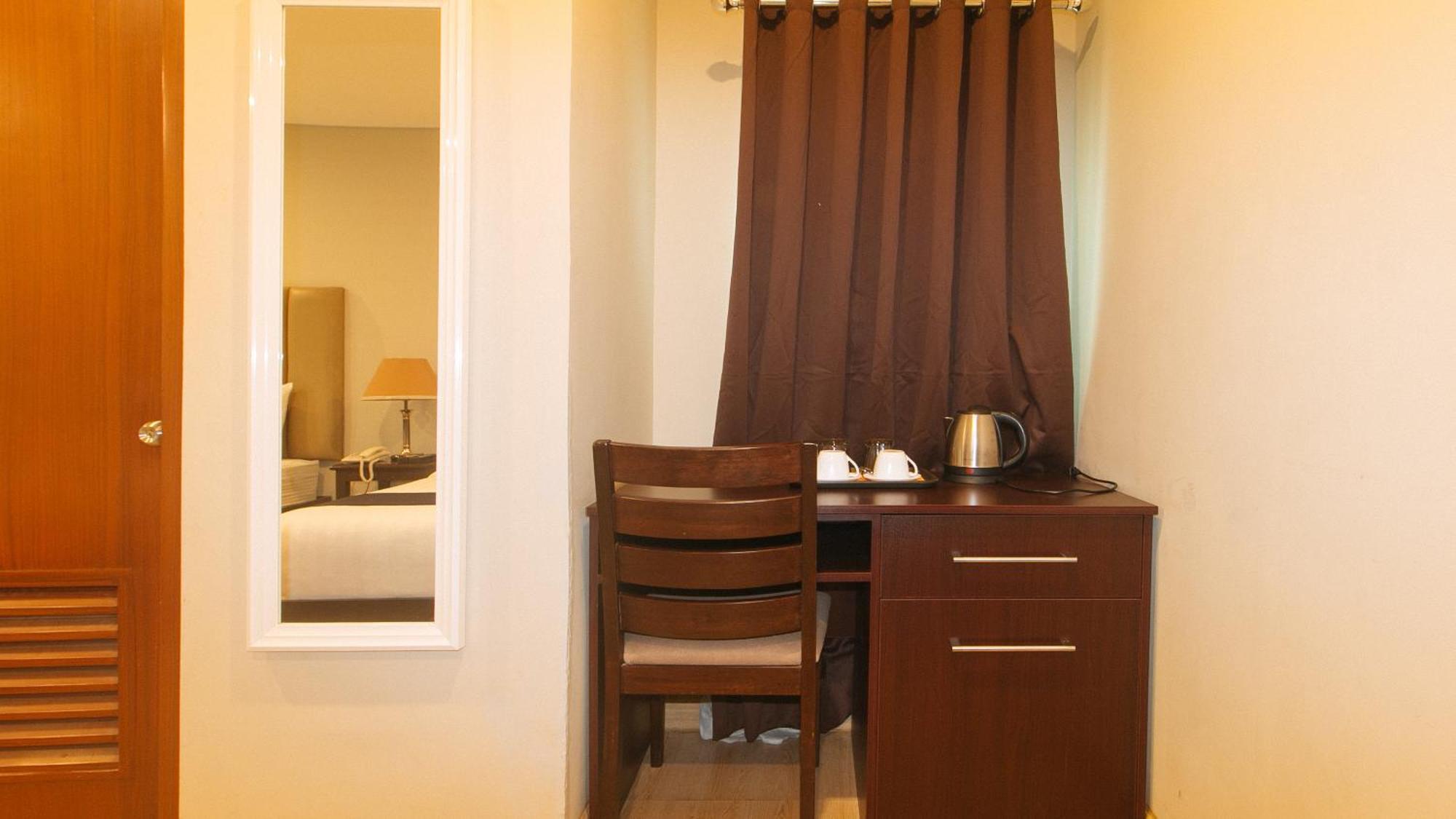 Asrodel Hotel Redpartner Davao City Exteriör bild