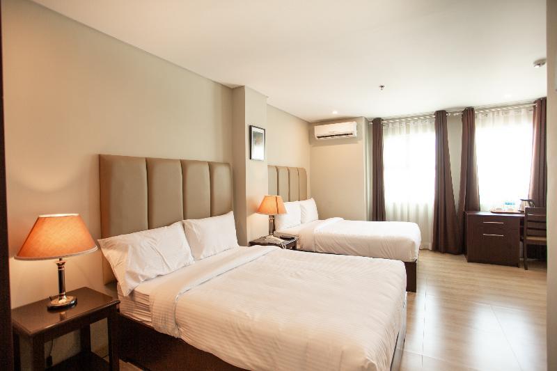 Asrodel Hotel Redpartner Davao City Exteriör bild
